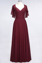 Robe de demoiselle d'honneur princesse élégante en satin à col en V et manches courtes, ornée de volants en mousseline, pour un mariage.