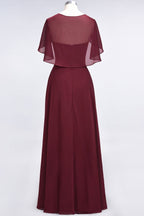 Robe de demoiselle d'honneur princesse élégante en satin à col en V et manches courtes, ornée de volants en mousseline, pour un mariage.
