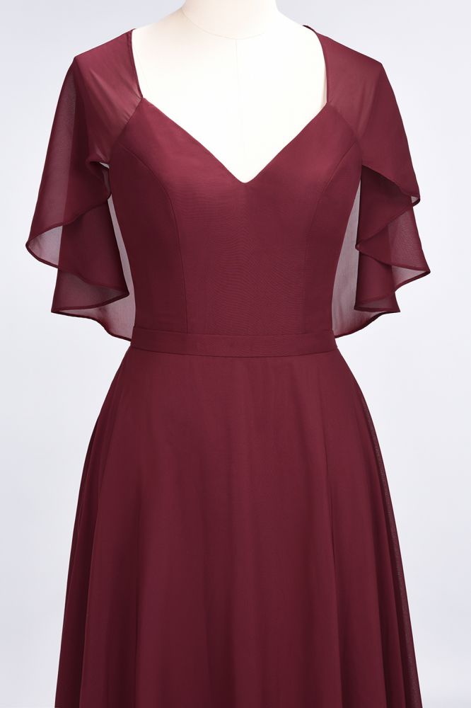 Elegante vestido de dama de honor estilo princesa, de satén, con escote en V, manga corta y volantes de gasa.