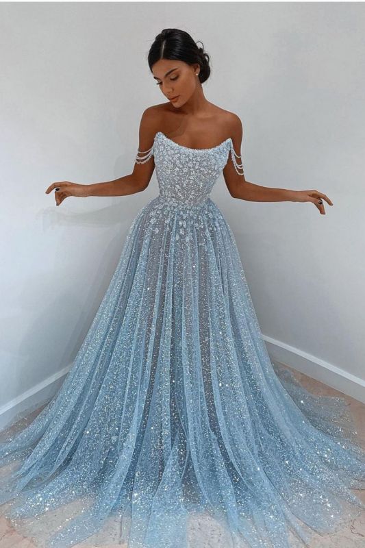 Elegante vestido largo de fiesta azul de encaje sin mangas