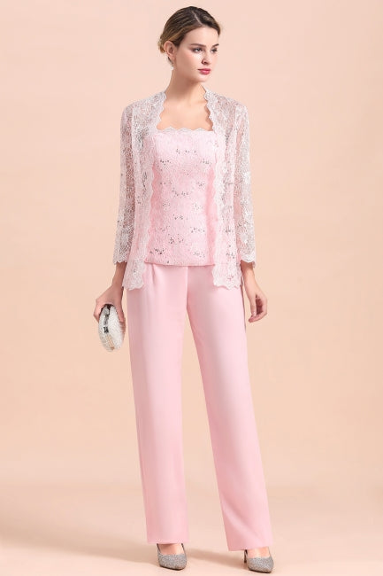 Elegante mono sin tirantes con apliques para la madre de la novia, con mangas largas cruzadas.