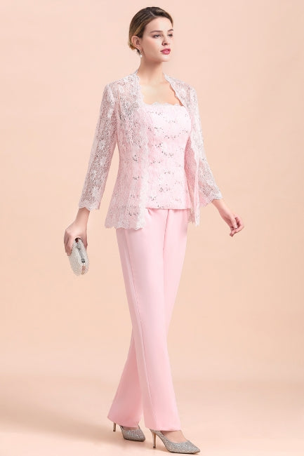 Elegante mono sin tirantes con apliques para la madre de la novia, con mangas largas cruzadas.