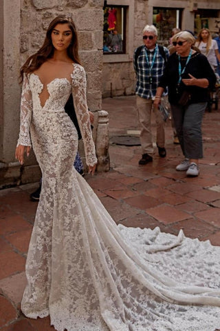 Vestidos de novia elegantes de encaje con escote corazón y manga larga estilo sirena