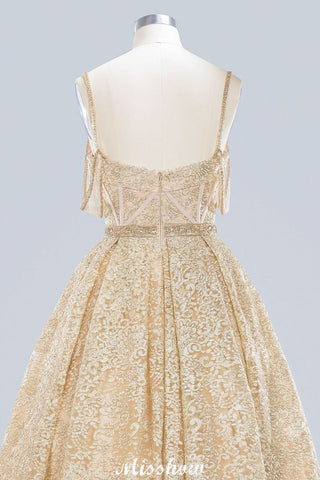 Elegante vestido de novia de tul y encaje, corte princesa, escote corazón y sin mangas