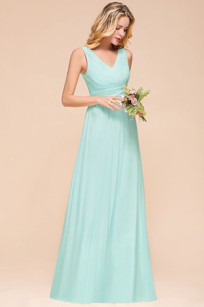 Elegante vestido de dama de honor de gasa con escote en V, corte A, estilo maxi para bodas y fiestas.