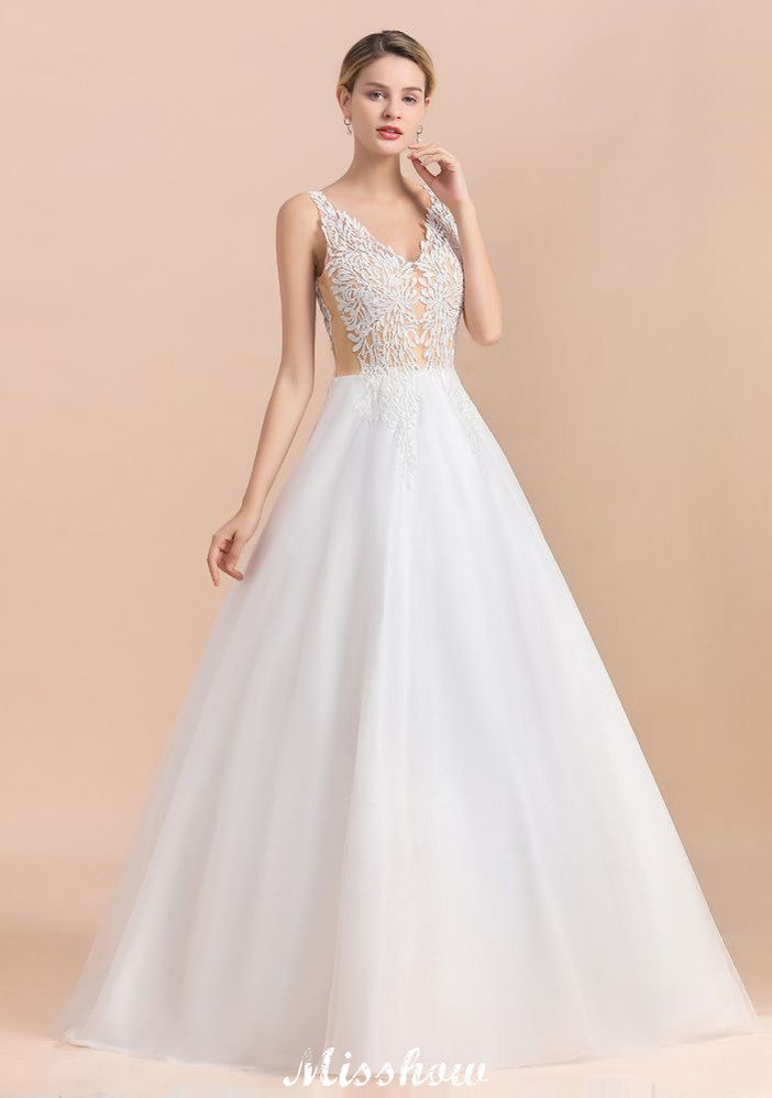 Elegante vestido de novia de corte A con encaje floral y escote en V, ideal para la playa o la iglesia. También disponible en tul sin mangas.