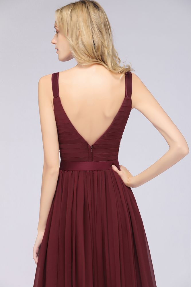 Elegante vestido de dama de honor largo hasta el suelo, con escote en V, tirantes, espalda descubierta, volantes y confeccionado en gasa.