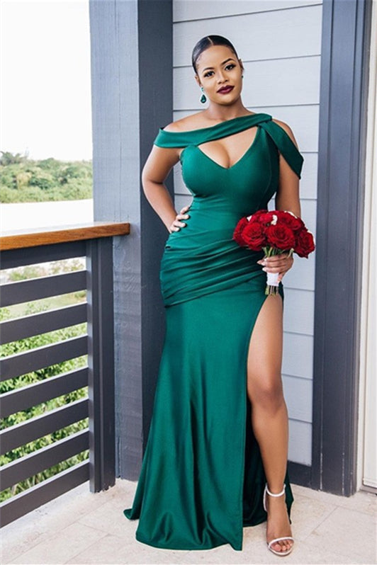 Elegantes vestidos de dama de honor vintage sin mangas, de satén elástico tejido con hombros descubiertos y fruncidos.