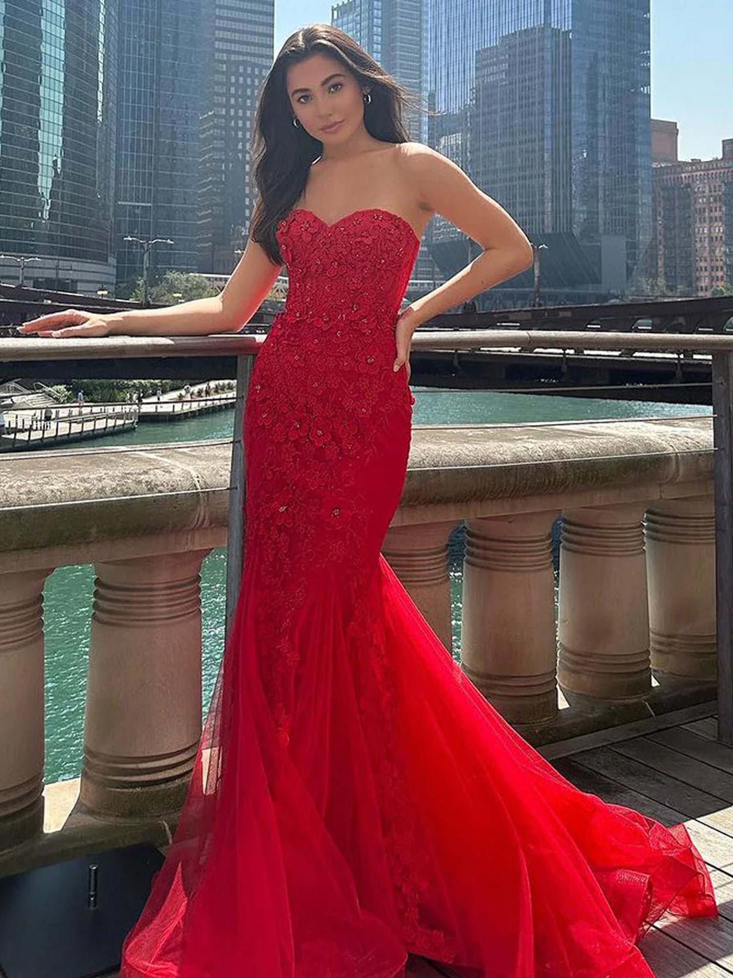 Ellorie | Vestidos largos de fiesta de encaje rojo con escote corazón estilo sirena