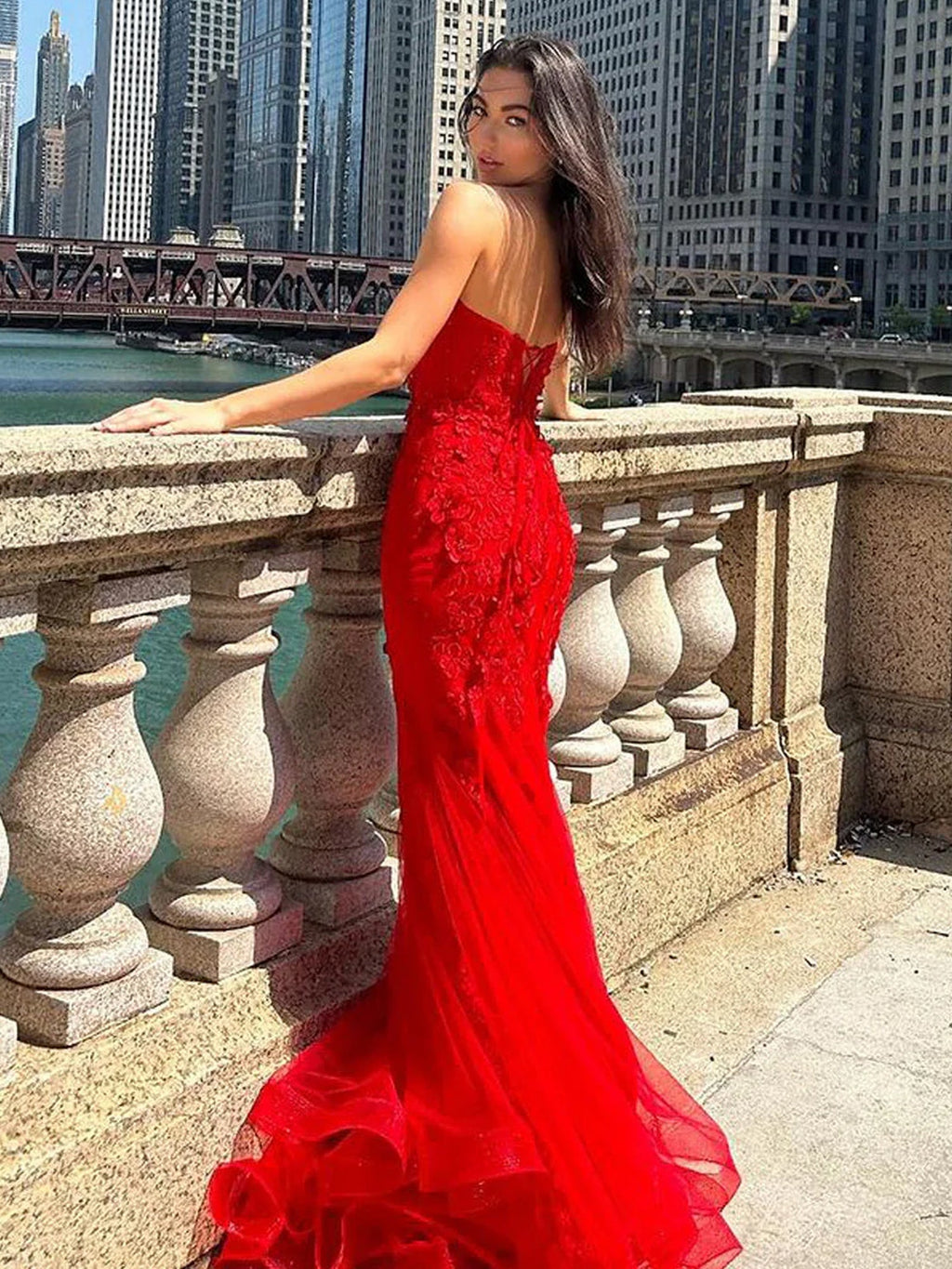 Ellorie | Vestidos largos de fiesta de encaje rojo con escote corazón estilo sirena