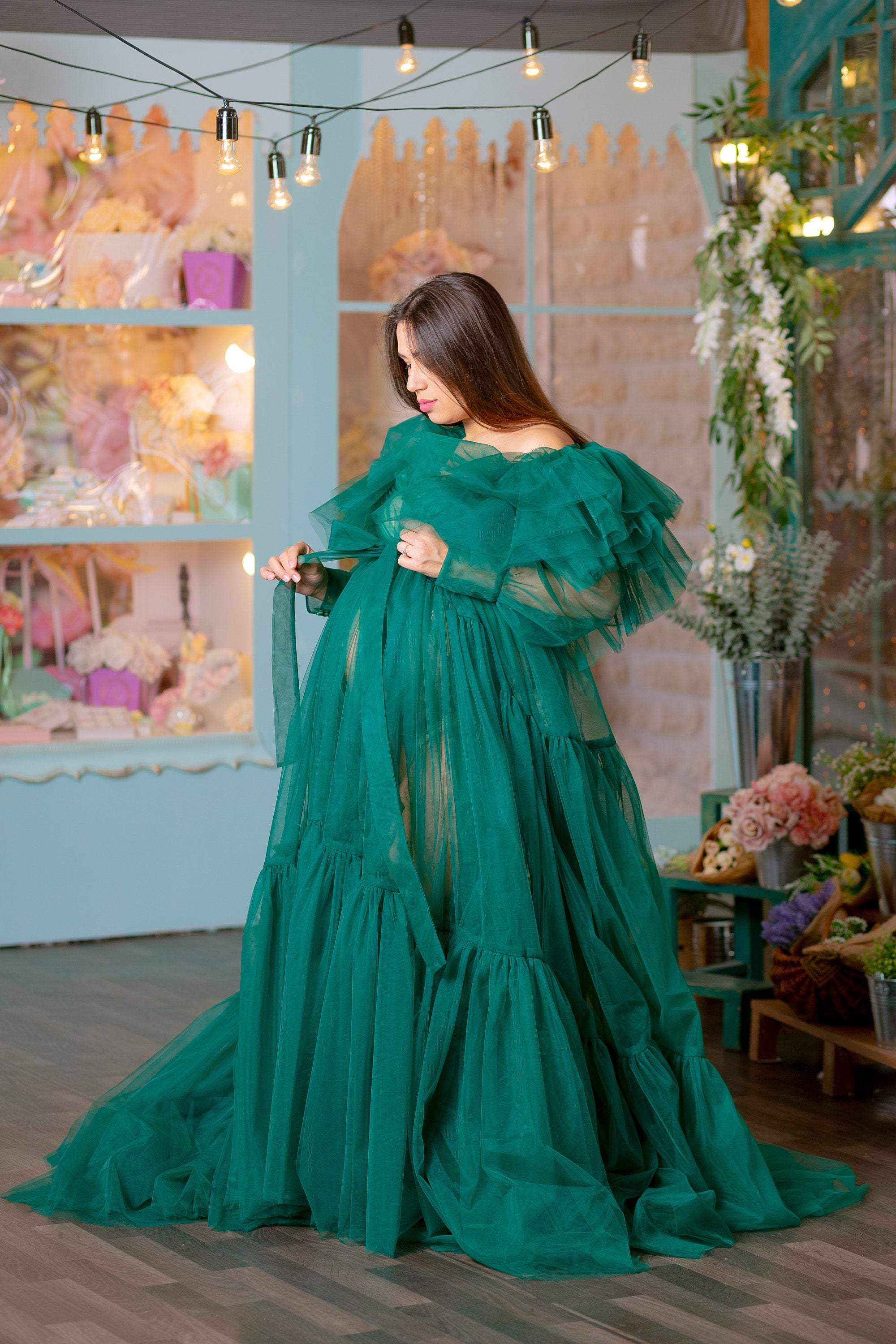 Bata de tul verde esmeralda para sesión de fotos premamá VMR26