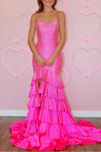 Enolia | Vestido largo de fiesta estilo sirena con tirantes finos, volantes de pedrería y abertura