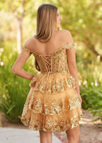 Vestido corto de fiesta de bienvenida con escote corazón y corte en A y volantes
