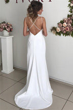 Magnifique robe de mariée longue sirène en satin blanc dos nu avec fente