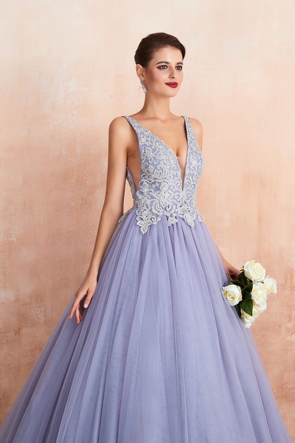 Magnifique robe de bal longue princesse à col en V sans manches en tulle dos nu