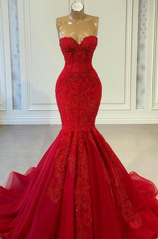 Exquisitos vestidos de sirena sin mangas con escote corazón y lentejuelas rojas para baile de graduación