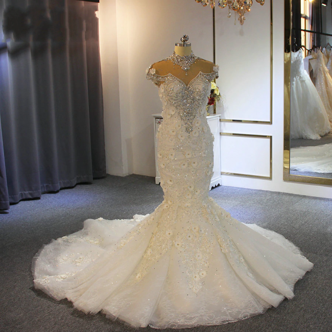 Robes de mariée sirène extravagantes | Robe de mariée en dentelle