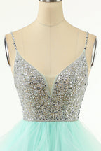 Robe courte de bal perlée