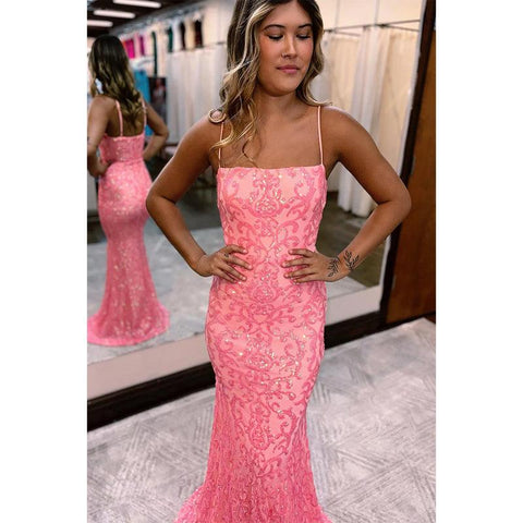 Robe de bal longue à bretelles spaghetti et paillettes appliquées