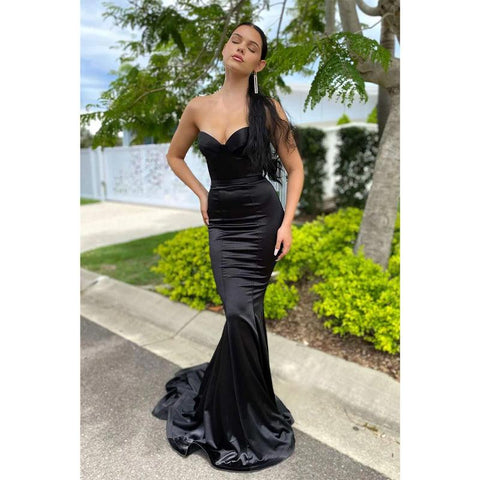 Sweetheart Black Satin Mermaid Prom Dress Long