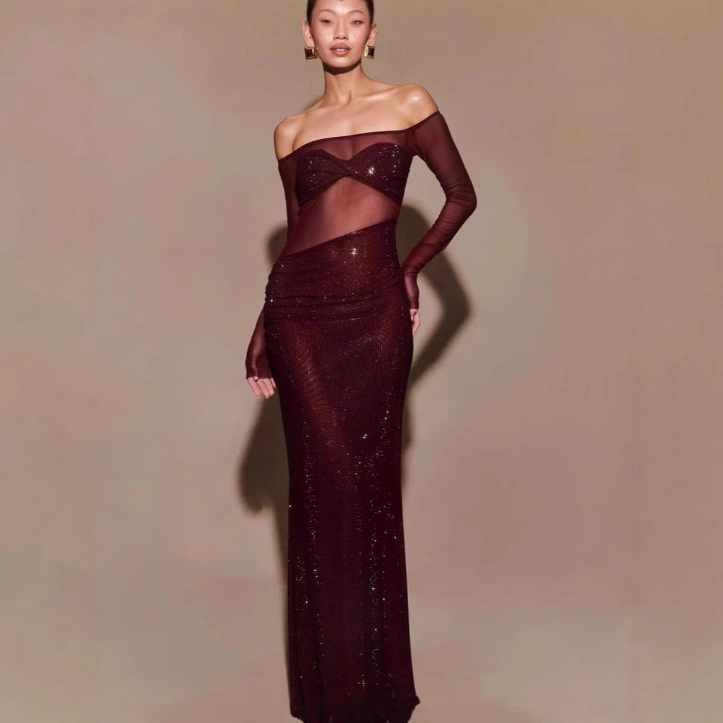 Robe de bal élégante à une épaule ornée de strass 