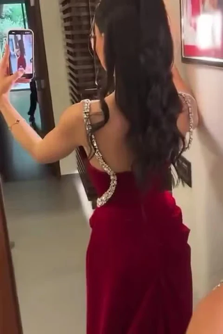 Vestido de noche formal de sirena con tirantes finos color burdeos vintage y cuentas, modelo Y7688