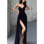 Vestido de noche sexy y atractivo con escote en V, mangas y abertura lateral para fiesta de graduación