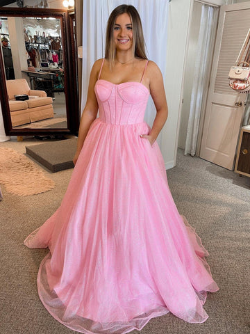 Robe de bal trapèze en tulle pailleté avec poches