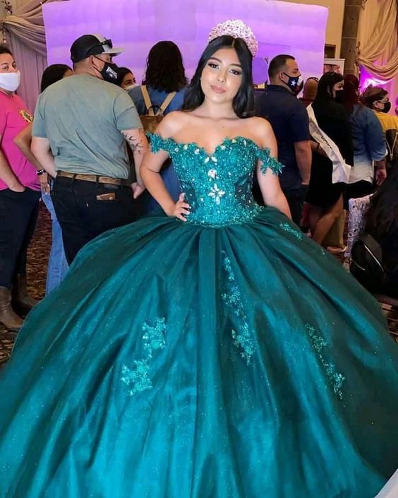 Vestido de baile de tul verde con hombros descubiertos, vestido de quinceañera verde Y290