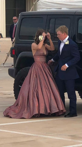 Robe de bal trapèze à fines bretelles et col en V, coupe ravissante, robe de soirée charmante Y485