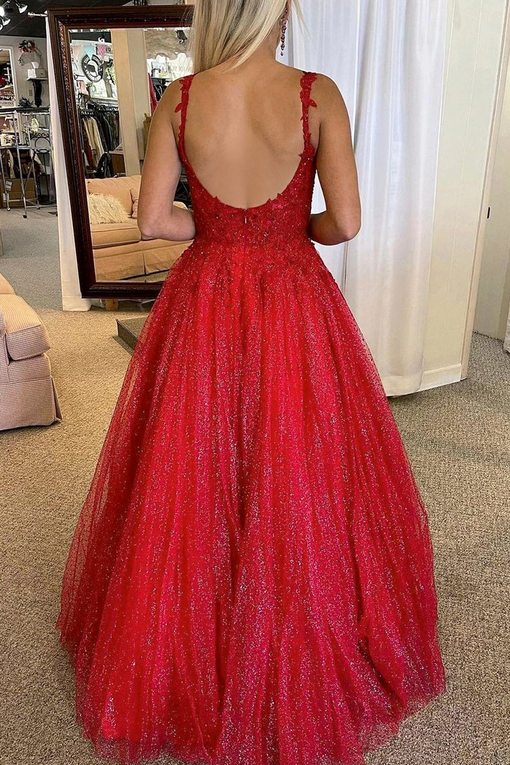 Vestido de graduación brillante sin espalda, corte en A
