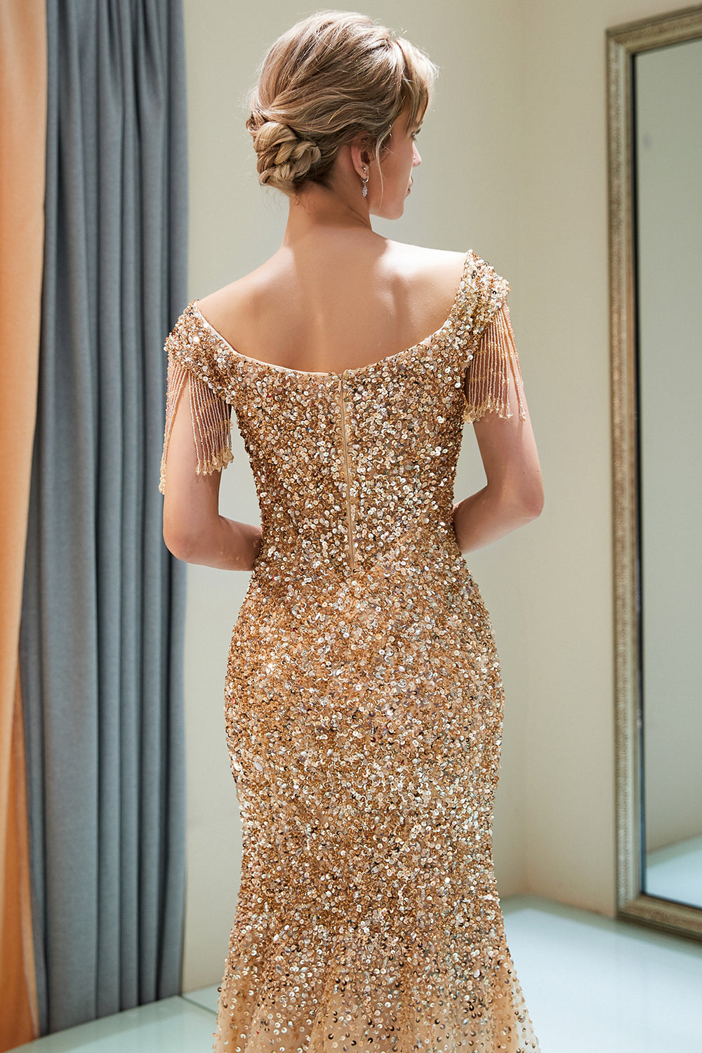 Fabuleuse robe de bal sirène longue à épaules dénudées en tulle et sequins