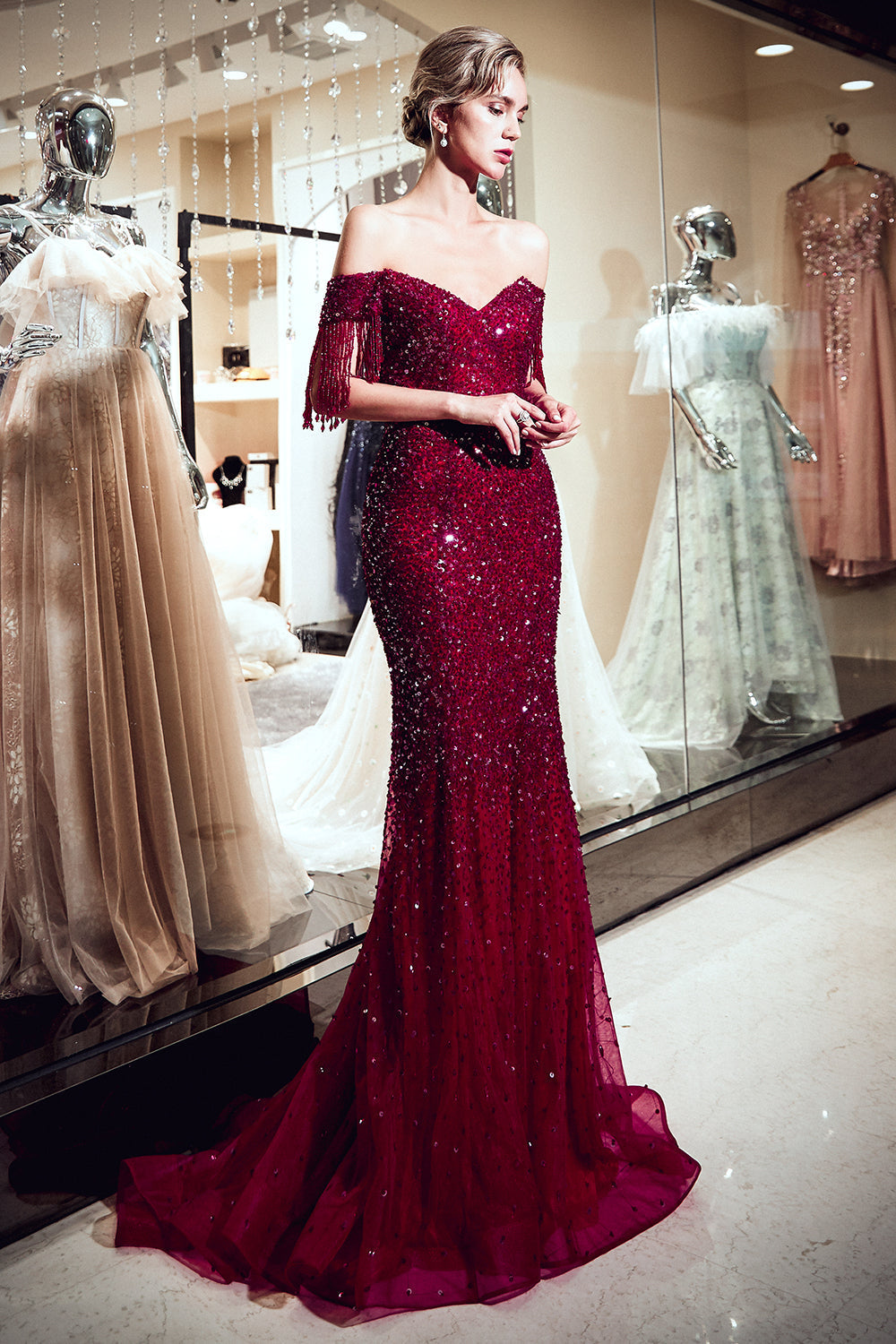 Fabuleuse robe de bal sirène longue à épaules dénudées en tulle et sequins