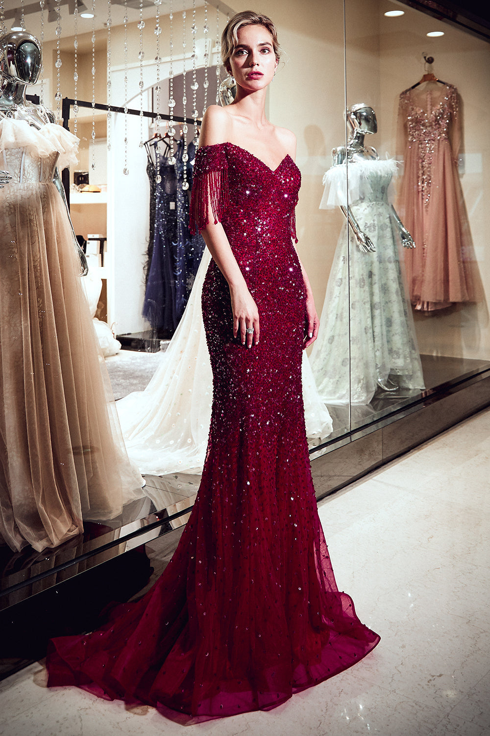 Fabuleuse robe de bal sirène longue à épaules dénudées en tulle et sequins