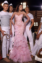 Superbe robe de bal sirène rose longue sans manches ornée de perles et de volants