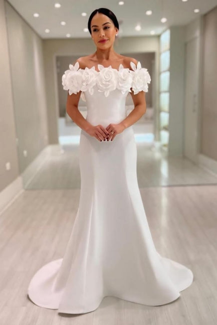 Fabuleuse robe de mariée blanche sirène en satin, sans manches, épaules dénudées