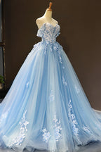 Robe de bal légère à épaules dénudées