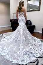 Vestidos de novia de sirena sin mangas con encaje y espalda descubierta de Fashion Jewel