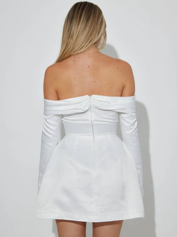 Vestido corto sexy con hombros descubiertos TARUXY para mujer, de talle alto, manga larga, abertura, corte en A, ideal para fiestas y eventos elegantes. 