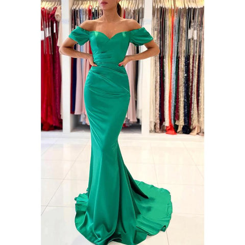 Robe de bal sirène à manches courtes et plis en cœur 