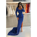 Vestido de fiesta azul de manga larga con pliegues cuadrados y corte tubo/columna 