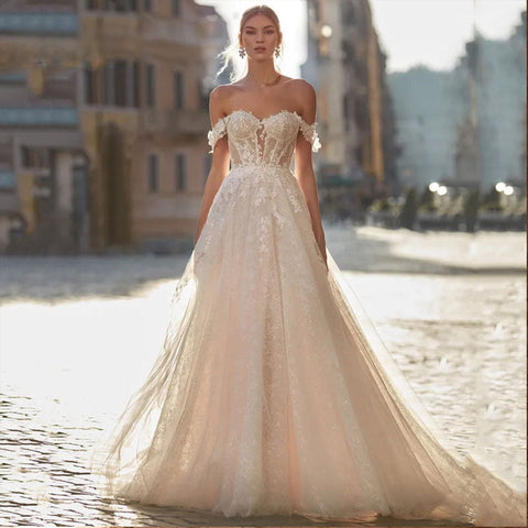 Classical Sweetheart A Line Wedding Dress Backless Lace Appliques Off The Shoulder Bridal Gowns Sweep Train
