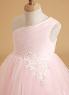 Vestido de niña de las flores estilo princesa, corte A, color rubor encantado | Vestido de tul de un solo hombro con cola 