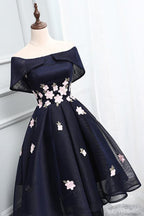 Vestidos de fiesta elegantes, únicos, de corte en A, asimétricos, con hombros descubiertos, cordones y color azul marino con apliques. 