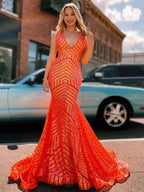 Nina | Robe de bal longue sirène rose à sequins et décolleté plongeant en V | Robe de bal longue à sequins et col V profond Nina