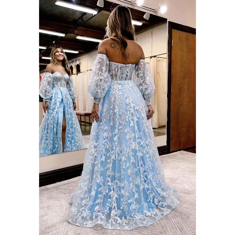 Robe de bal de fin d'année glamour et spectaculaire, sans manches, coupe trapèze, fendue et appliquée