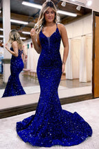 Vestido largo de sirena con lentejuelas y espalda con cordones azul real brillante