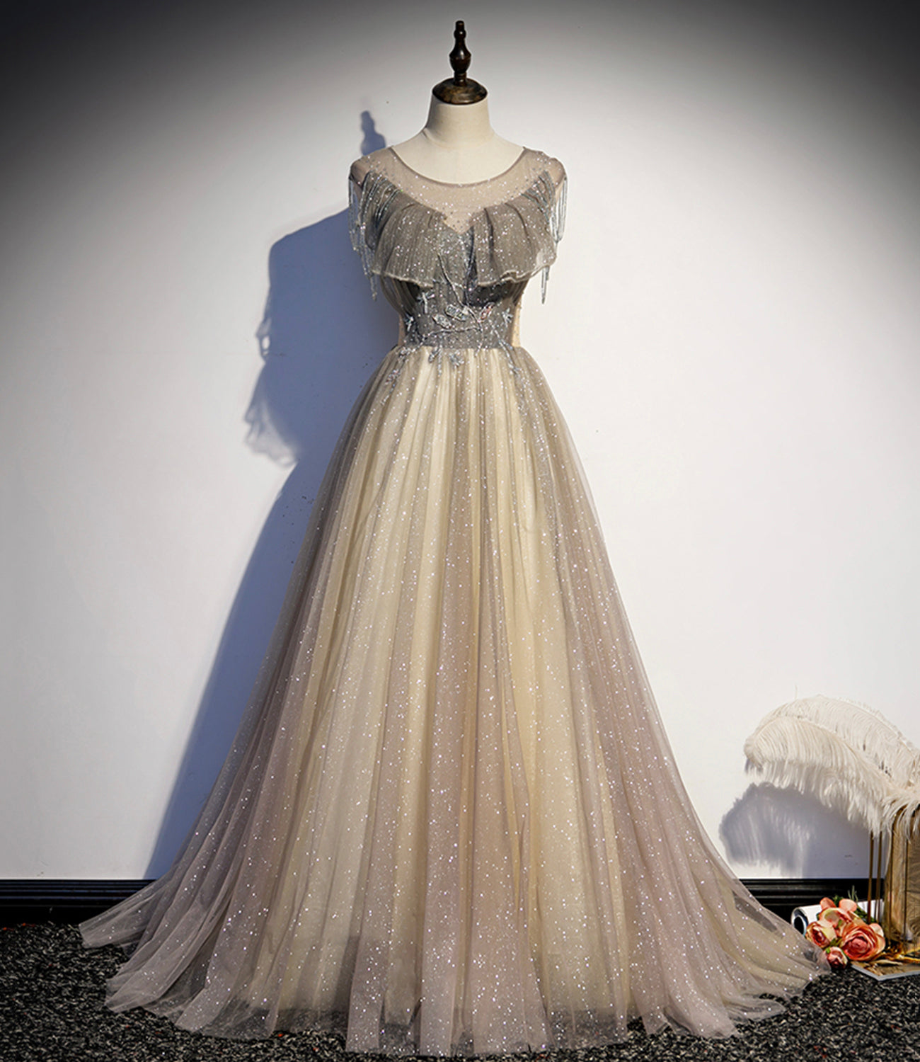 Elegante vestido largo de tul para baile de graduación, vestido de noche corte A s108