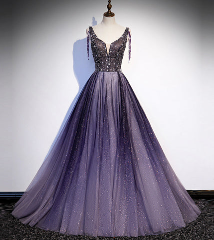 Robe de bal longue violette à col en V en tulle et perles, modèle s104