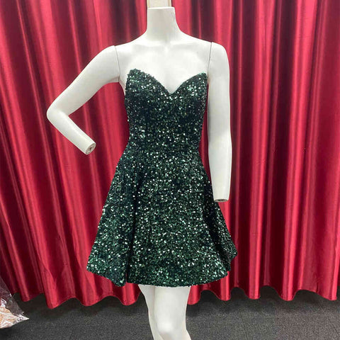 Vestido de fiesta de bienvenida corte A con lentejuelas verde oscuro y escote corazón Y1409